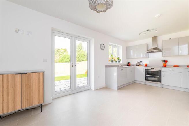 Kitchen/Dining Room