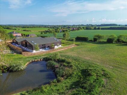 Newland End Lane, Arkesden, Saffron Walden, CB11.