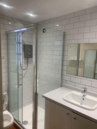 thumbnail_IMG_038...