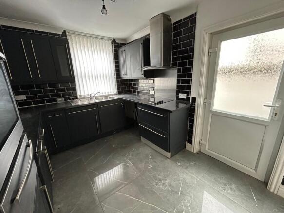 Kitchen 2