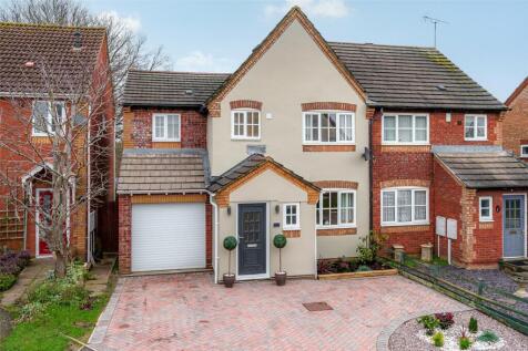 Marcheria Close, Bracknell, Berkshire, RG12