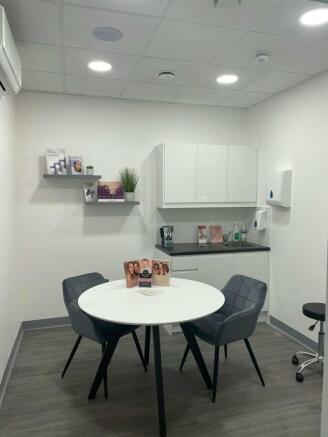 16 Hanover Street  Laser Clinics  Internal 2.jpg