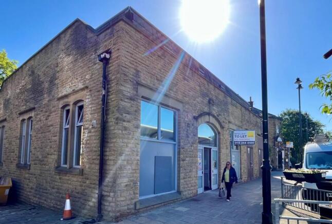 Frontage  Pudsey.jpg