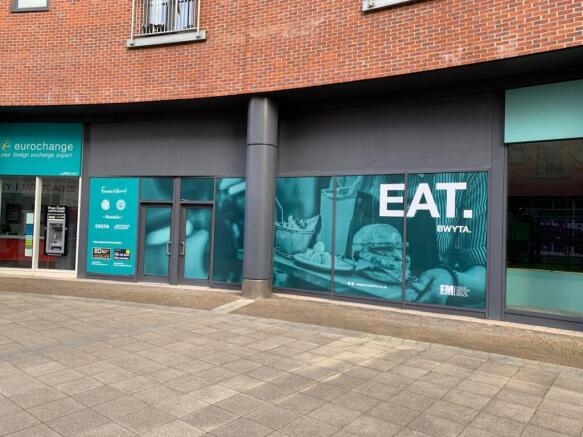 D17 Store Front 23 03 2022.jpg