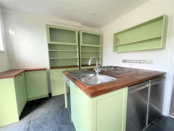KITCHEN 2