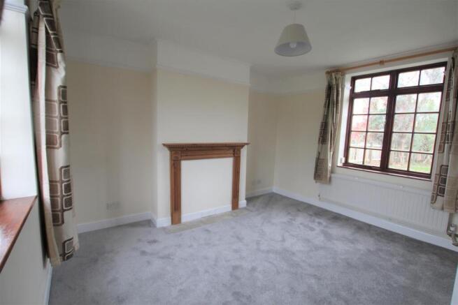 SITTING ROOM