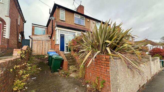 Massive investment opportunity - 3 Bedroom Proper