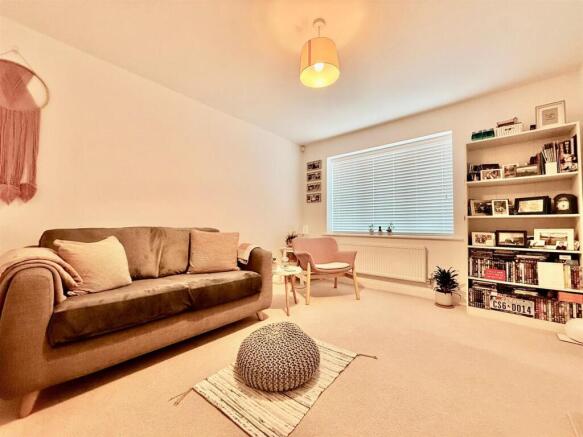 PHOTO-2025-12-12-09-54-48 7.jpg