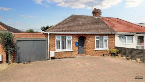 Norwood Road, March, PE15