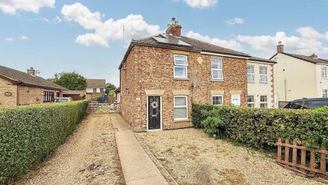 Well End, Friday Bridge, PE14