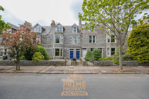 Attic Flat, 55 Forest Avenue, Aberdeen, AB15 4TU