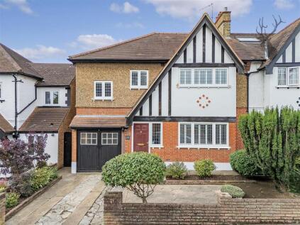Essex Road, North Chingford