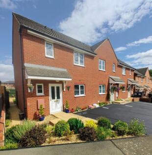 South Meadow Close, St. Crispin, Northampton NN5