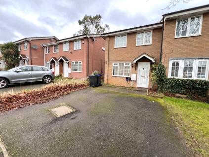 Chepstow Close, St. James, Northampton NN5