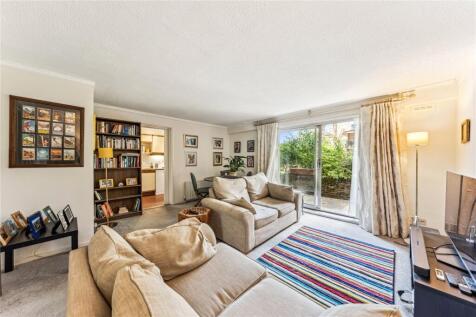 Thorney Crescent, London, SW11