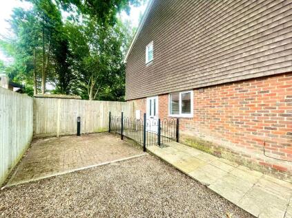 Hollands Way, East Grinstead, West Sussex, RH19