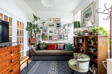 25 Lindsay Road, Edinburgh, EH6 4DR