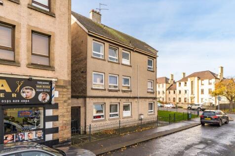 24/4 Craigentinny Road, Edinburgh, EH7 6LT