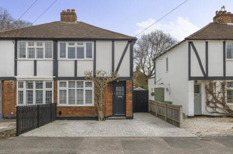 Burwood Close, Hersham, Walton-on-Thames, Surrey, KT12