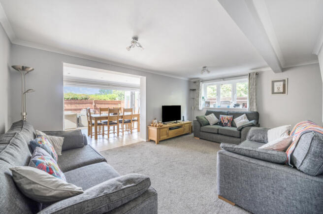 1324779-1-6899ddc...