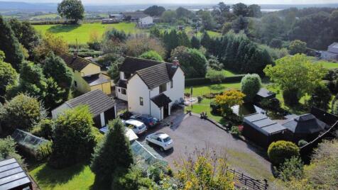 Glory Bee, Brierley Way, Oldcroft, Lydney