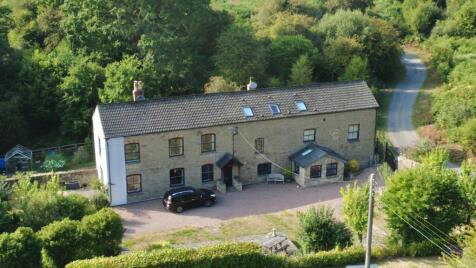 Five bedroom house with two Holiday lets - Parkend, Forest of Dean