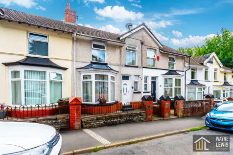 Station Road, Ystrad Mynach, Hengoed, CF82 7AT