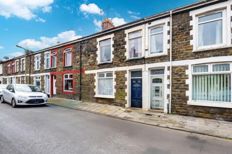 Ilan Road, Abertridwr, Caerphilly, CF83 4DY