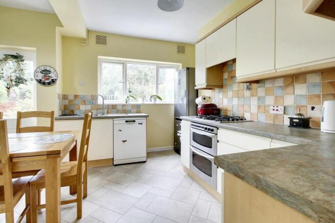 Kitchen/Breakfast Room