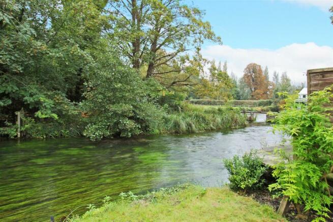 6 Chapel Court - Garden View