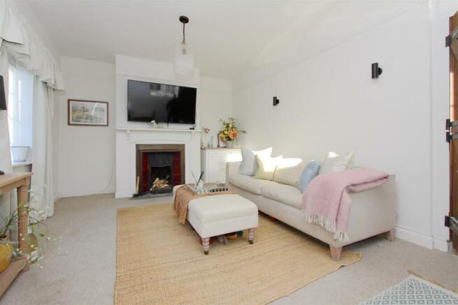 1 venison terrace PH16.JPG