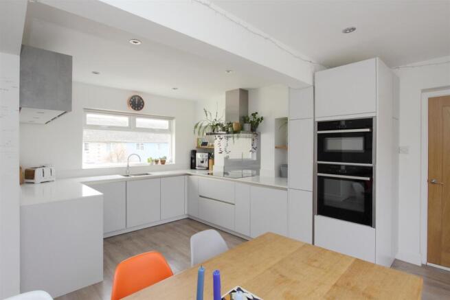 19 roman road PH34.JPG