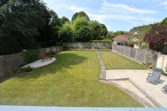 cedar gables ph4.JPG