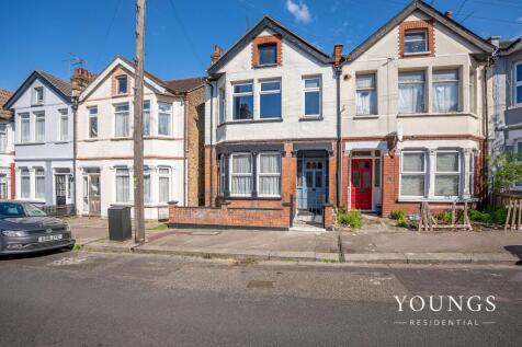 Brightwell Avenue, Westcliff-On-Sea, SS0