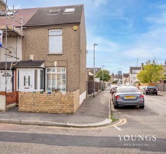 Arthur Street, Grays, RM17