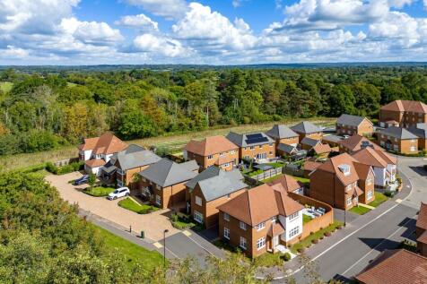 Champions Place, Haywards Heath, RH17