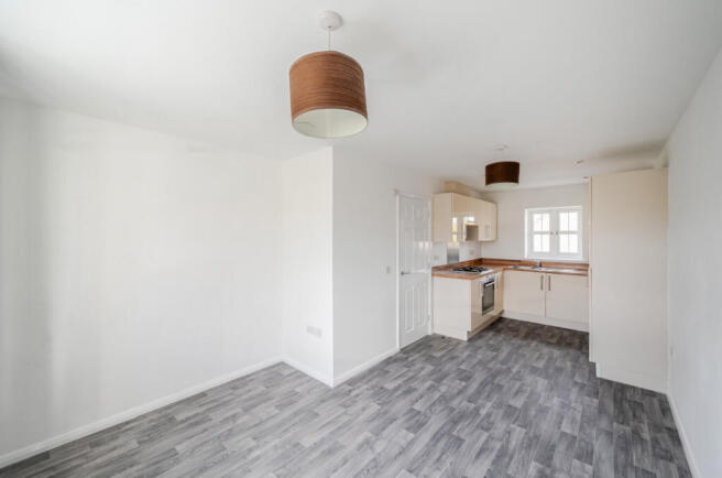 1348889-9-68c9727...