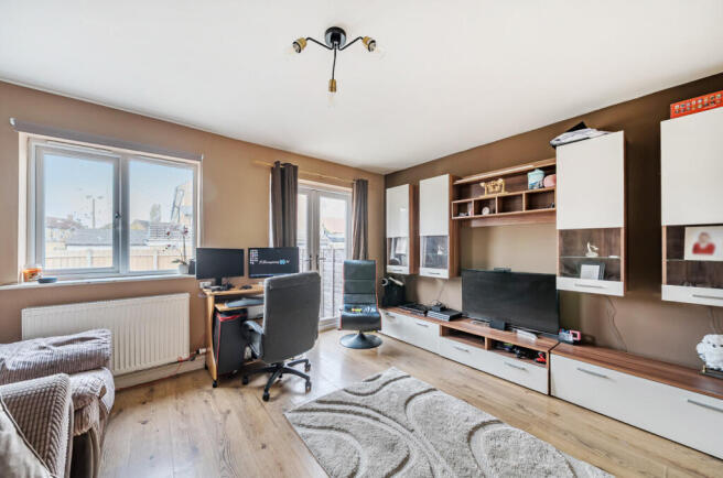 1369877-17-690a02...