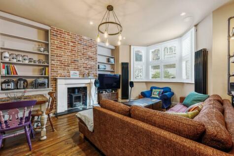 Hammersmith Grove, Brackenbury Village, W6