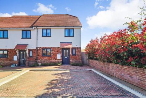 Greyhound Gardens, Aylesham, Canterbury, Kent, CT3 3NF