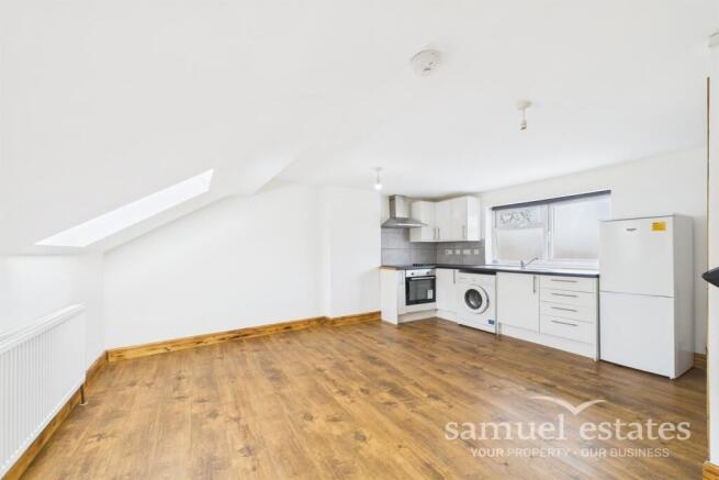 Studio Room / Kitche