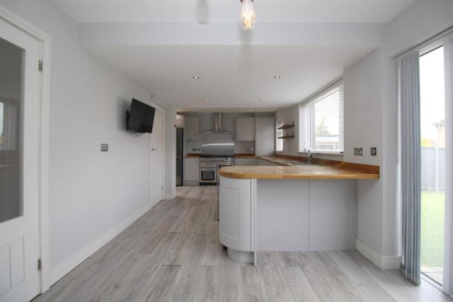 Kitchen / Diner