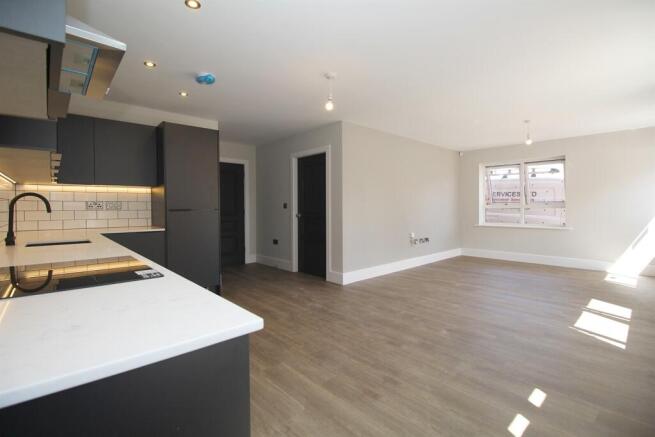 Kitchen / Lounge