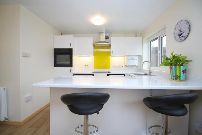 Breakfast Bar (Main)