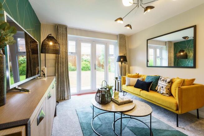 Room for your sofas and chairs with access to your garden