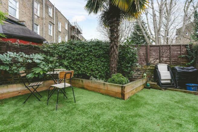 Newington Green Road-21.jpg