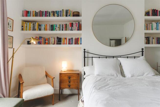 Median Road (Top Floor)-1.jpg