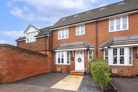 Horwich Close, Crowborough, TN6 1FL