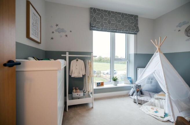Ashton bed 3