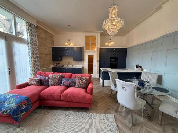 Quenington Apartment.10.jpeg